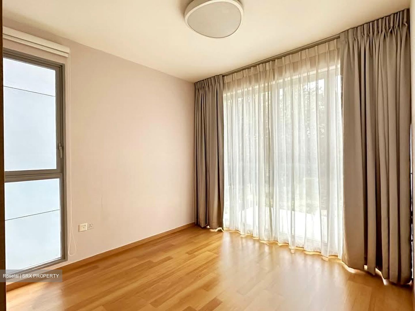 Prive (D19), Condominium #566274301